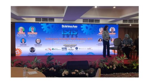 Menjadi narasumber seminar BusinessAsia